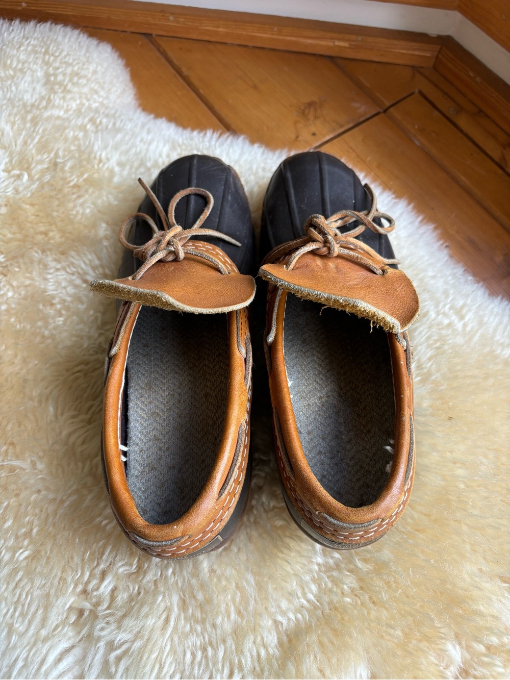 Vintage Bean Boots - Picture 4 of 12